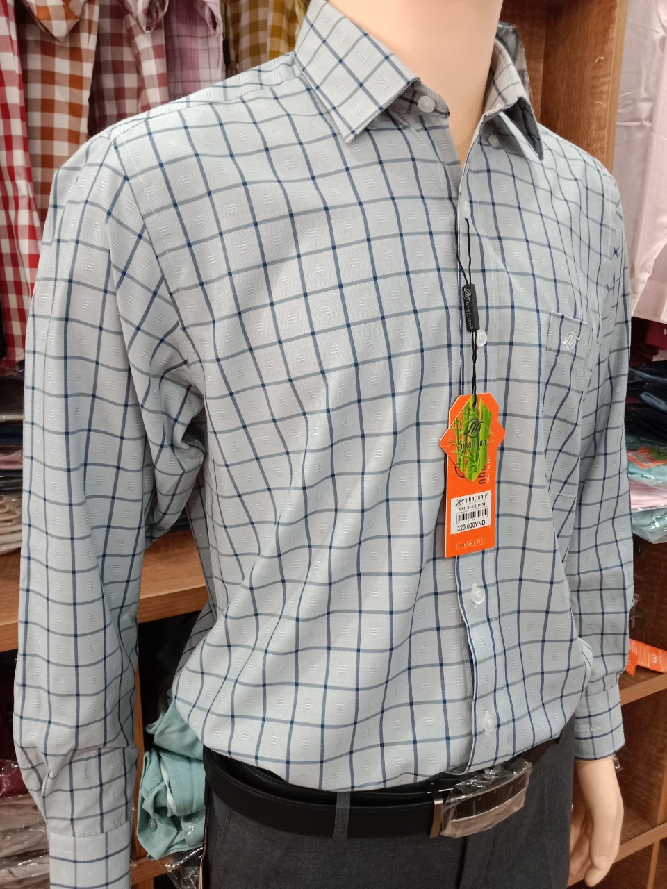 Áo sơ mi caro tay dài thời trang nam 320 của Nhật Tuấn