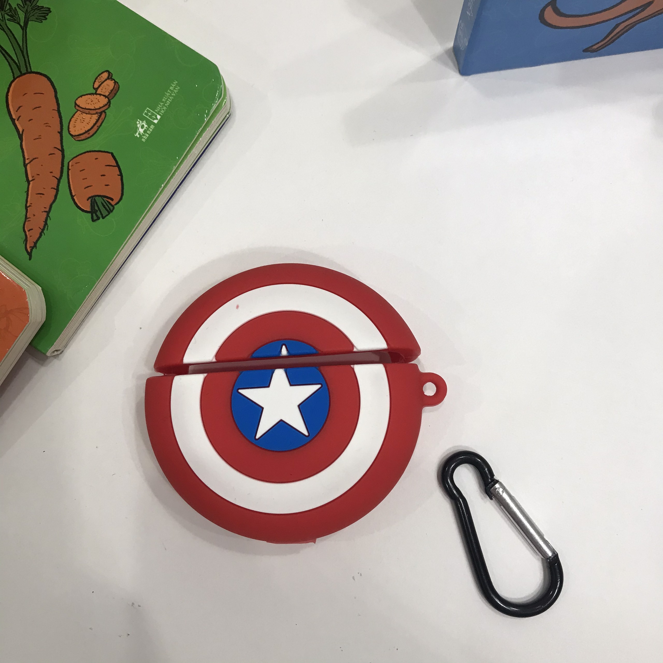 Case Ốp Silicon Dành Cho Tai Nghe Apple Airpods 1/2 - Khiên Captain America - Chống Sốc, Chống Trầy