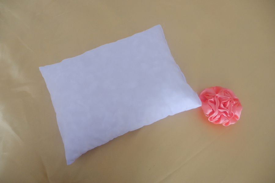 Gối trẻ em cao su nhuyễn thiên nhiên 100% , kích thước 20*27cm