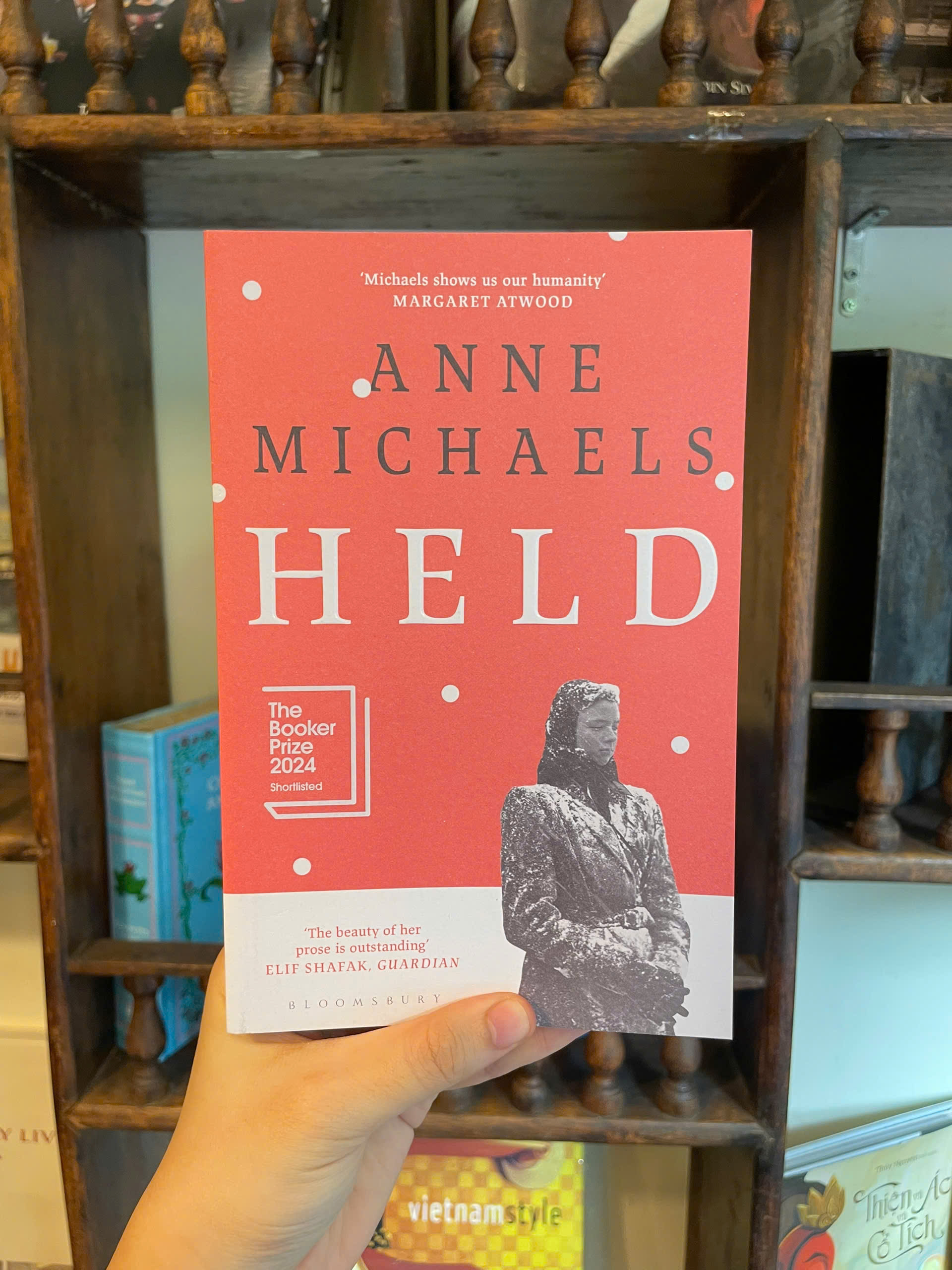 Sách - Held (Shortlisted for the Booker Prize 2024) by Anne Michaels - Fiction/Historical Fiction