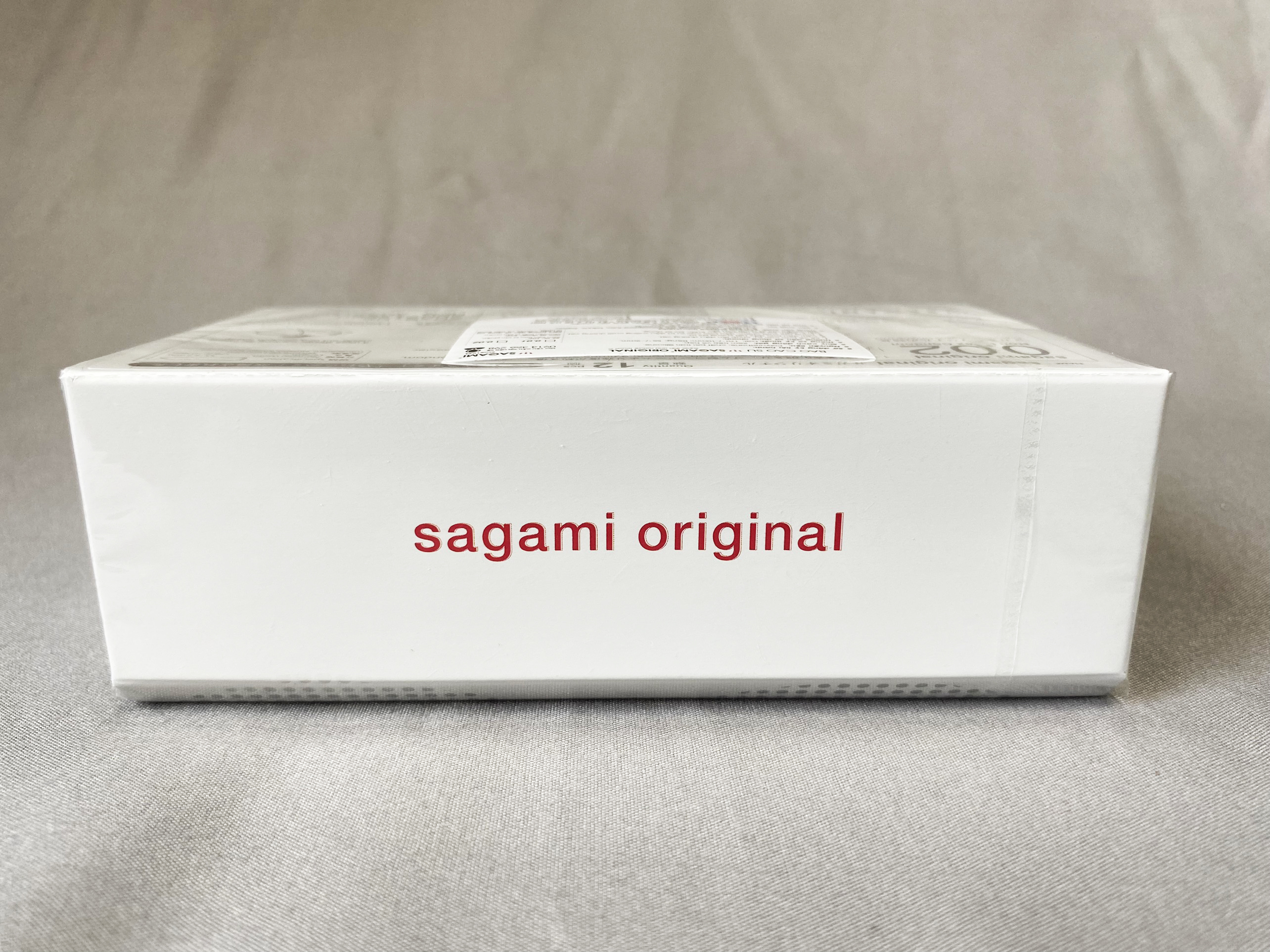 Bao Cao Su Sagami 0.02 mm - Truyền Nhiệt Nhanh - Chống Dị Ứng - 100% Nhập Khẩu Chính Hãng - Che Tên Sản Phẩm