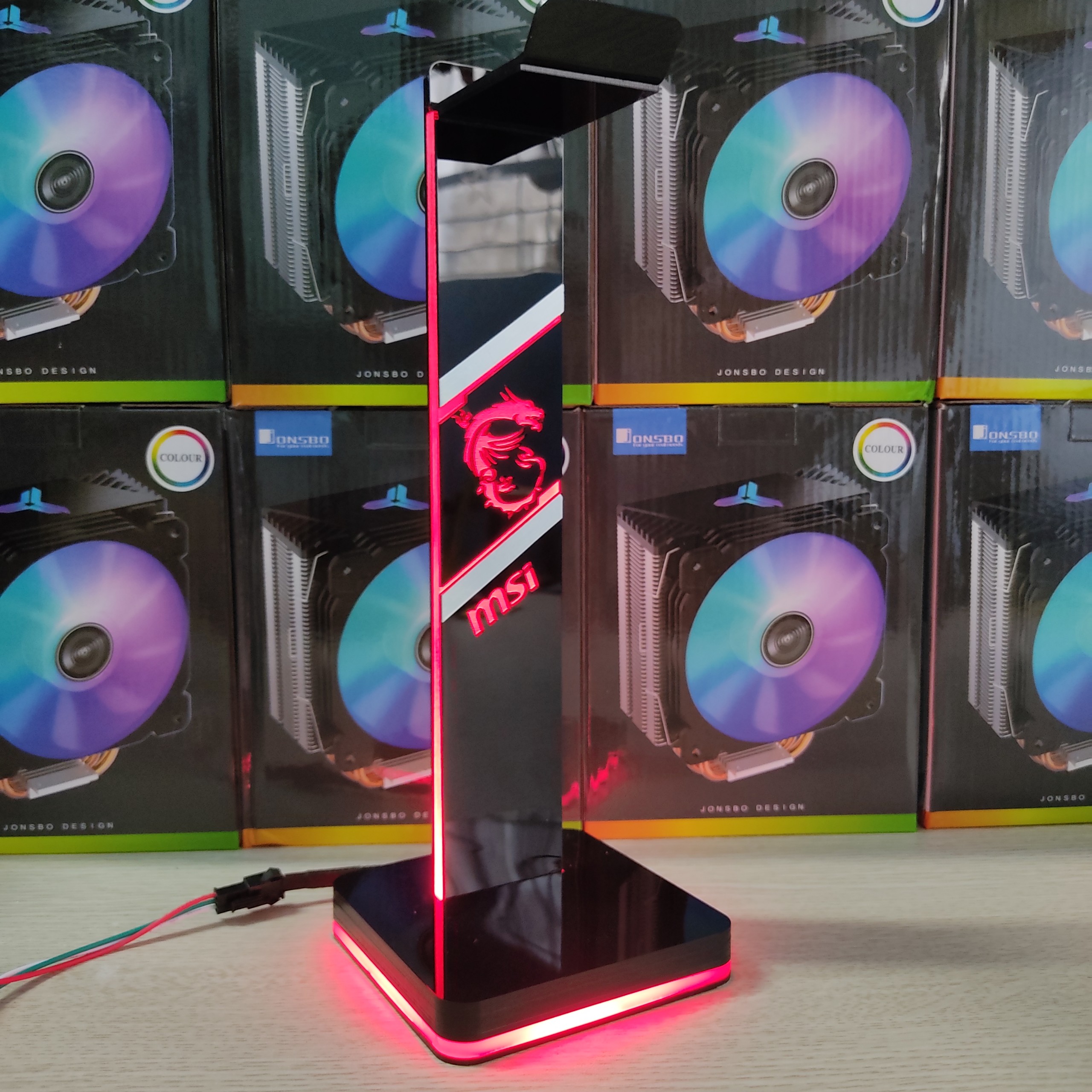 Giá treo tai nghe Gaming Logo MSI có tích hợp đèn led RGB, điều khiển chỉnh màu từ xa - Hàng nhập khẩu