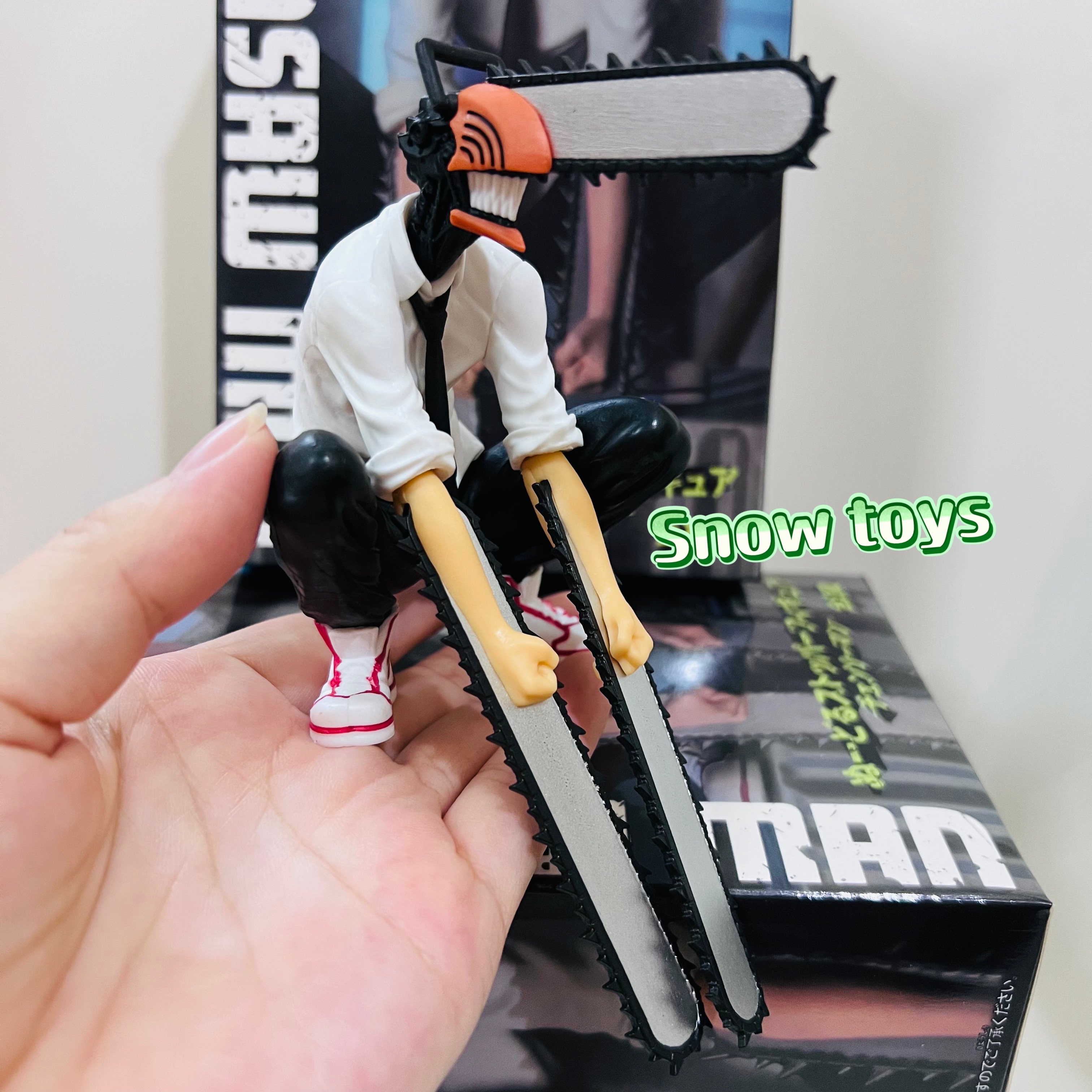 Mô hình Chainsaw Man - Nhân vật Denji hóa Quỷ cưa máy ngồi siêu ngầu Kích thước Denji Cao 14,5cm - Fullbox Chainsaw man