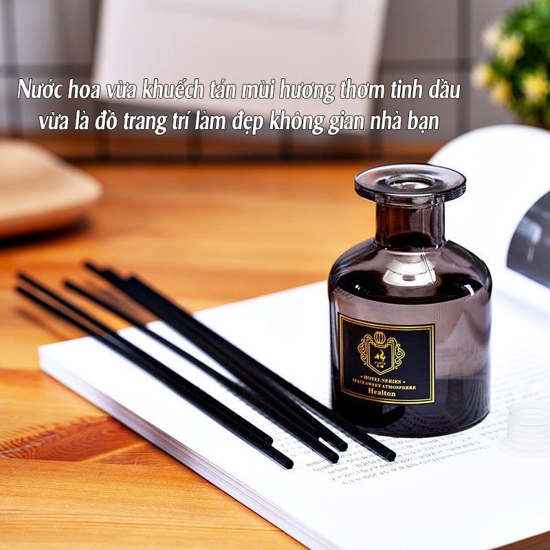 Tinh Dầu Thơm Phòng Thiên Nhiên Que Gỗ Tự Khuếch Tán Đen Huyền Thoại Chai 50ml