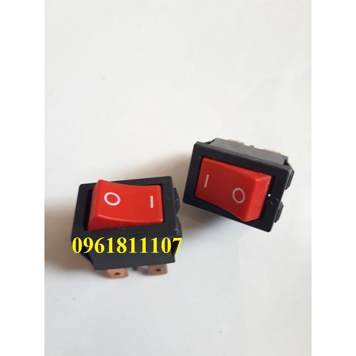 Công tắc bập bênh 2 chân