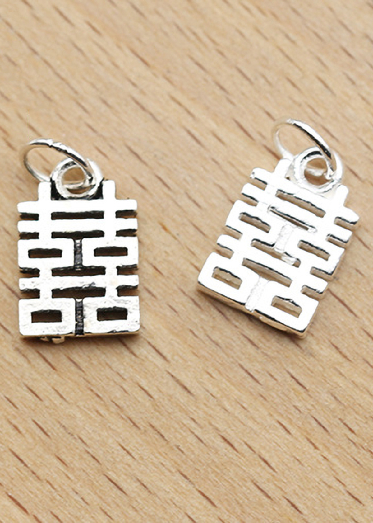 Combo 2 cái charm bạc chữ song hỷ treo - Ngọc Quý Gemstones