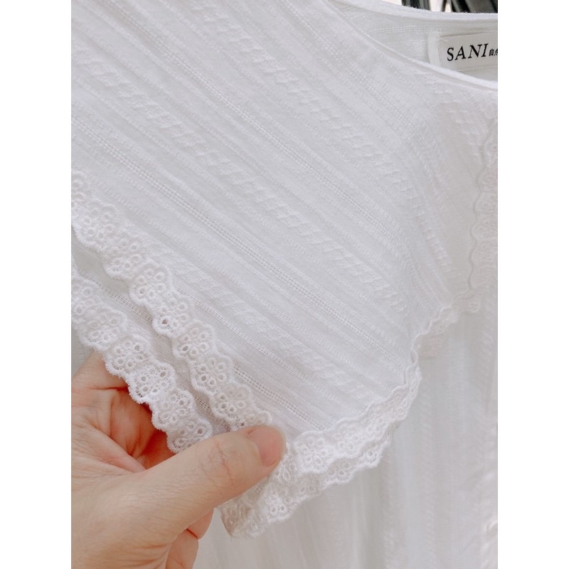 Áo sơ mi nữ cổ bèo phối ren tiểu thư hàn quốc