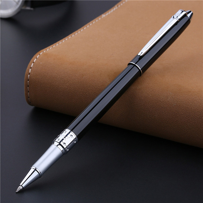 Bút Bi Picasso 605R