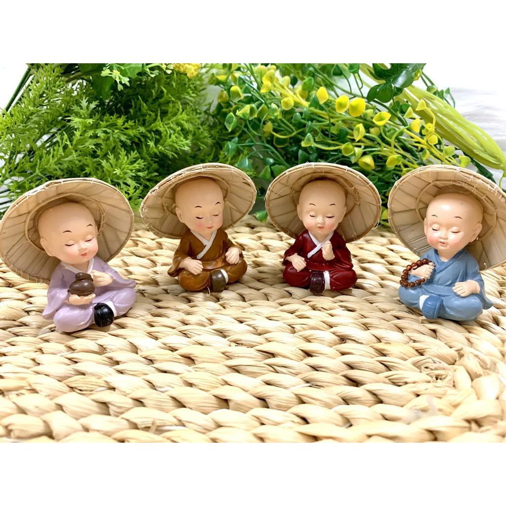 Bộ 4 tượng chú tiểu tịnh tâm thiền định đội nón lá