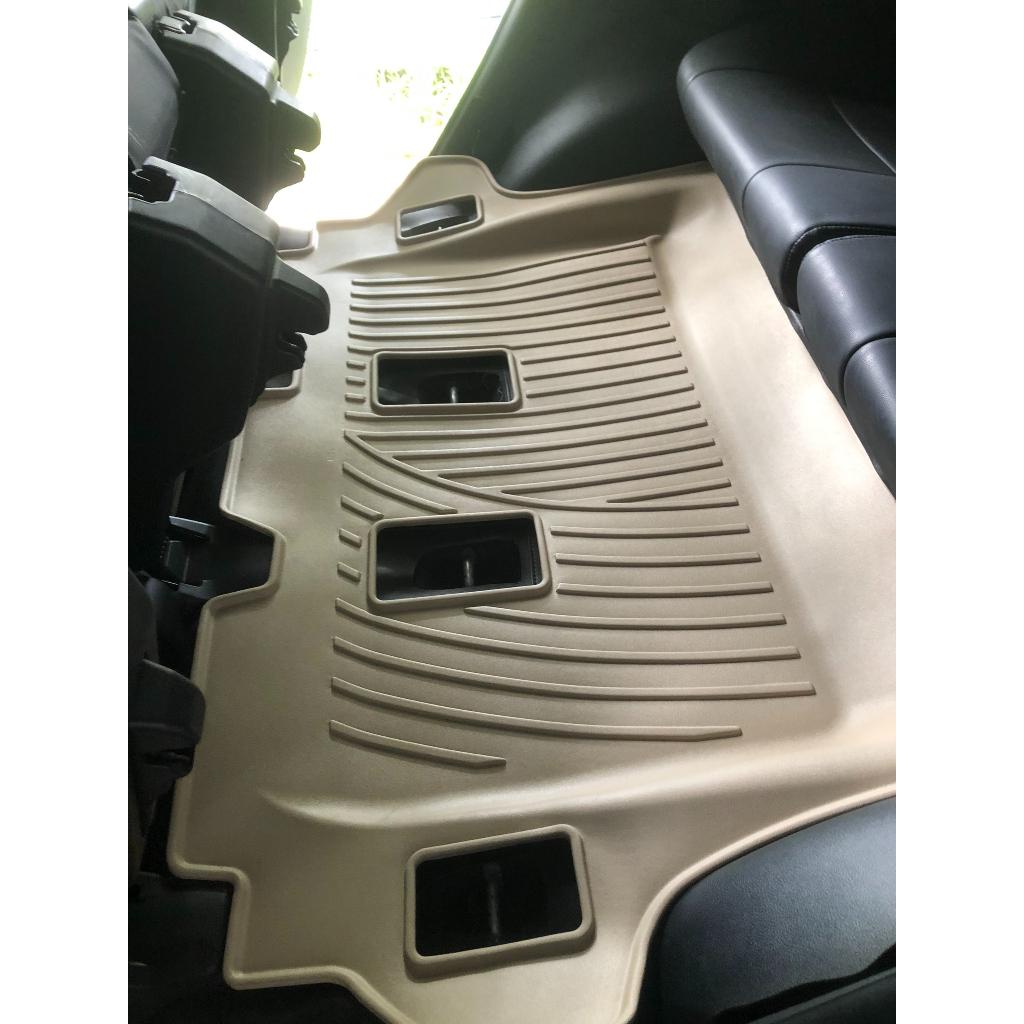 Thảm lót sàn xe ô tô Toyota Innova 2008- 2015 Nhãn hiệu Macsim chất liệu nhựa TPV cao cấp màu đen, màu be - 3 hàng ghế