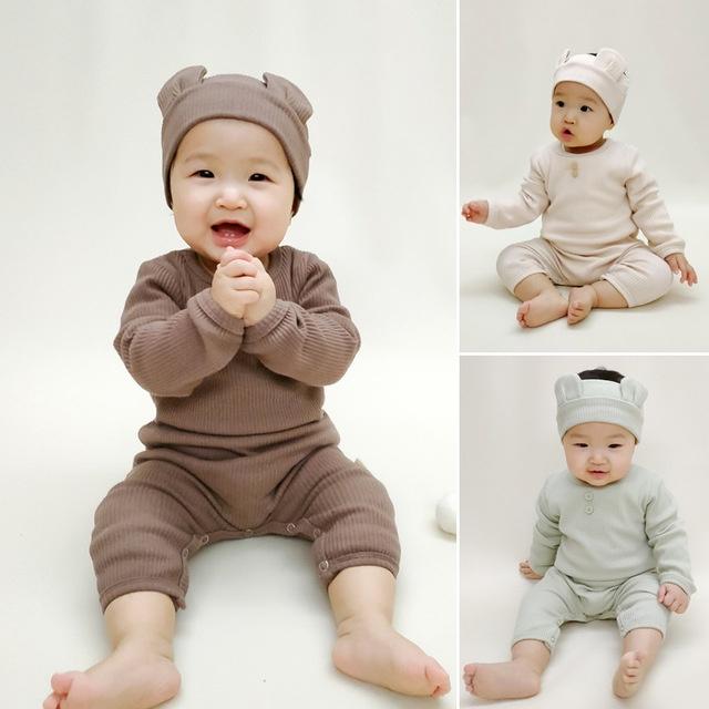 Bodysuit dài tay cotton trơn màu cho bé trai tặng kèm turban gấu xinh xắn, phong cách Hàn Quốc size 0 - 24 tháng