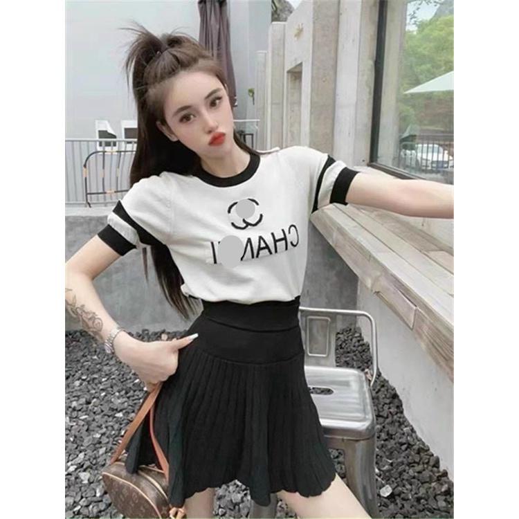 L2M Áo len Montoghi dệt kim IN CHƯ va LOGO PHÔI ĐƯƠNG NGANG sang trong - Trăng