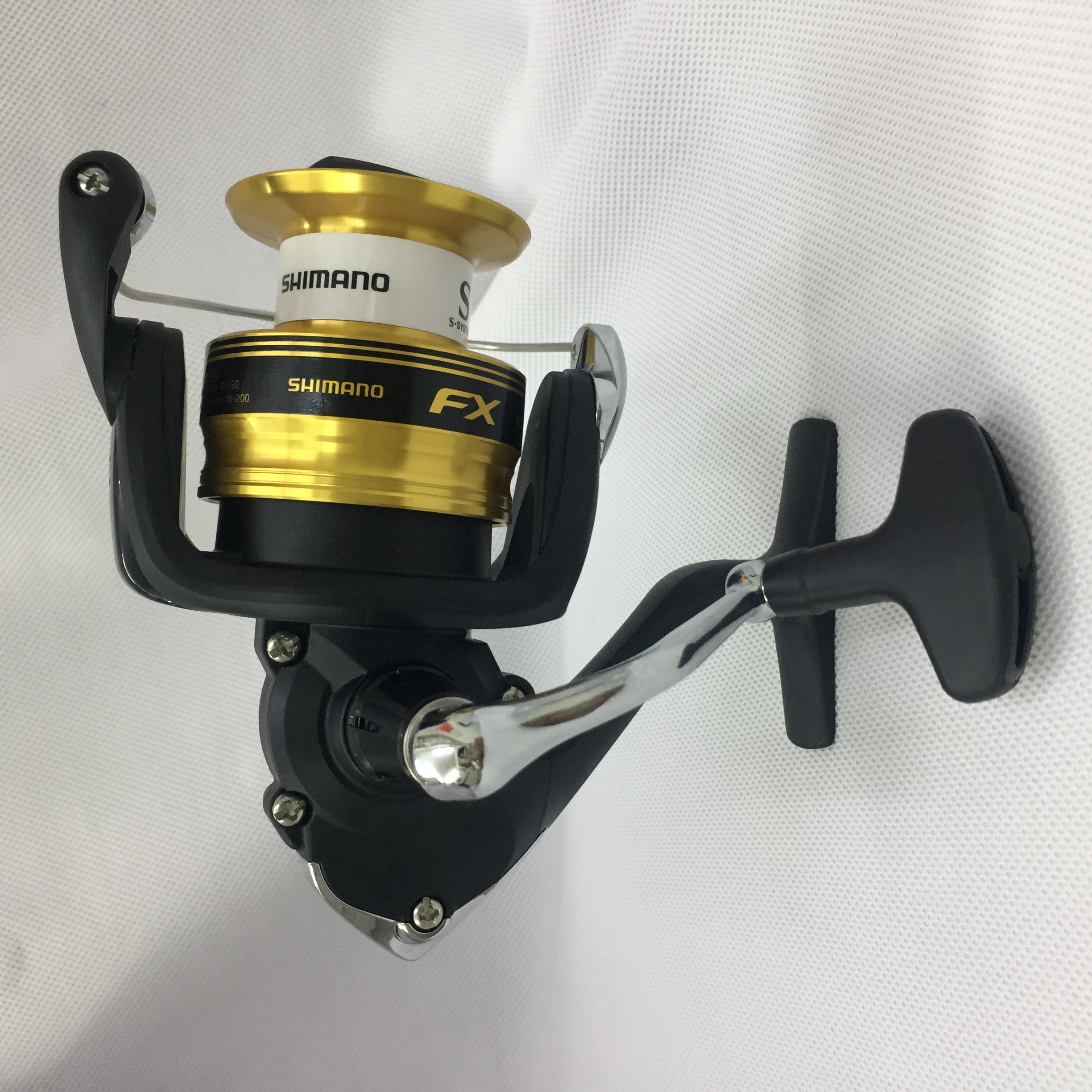 Máy câu cá Shimano FX2500