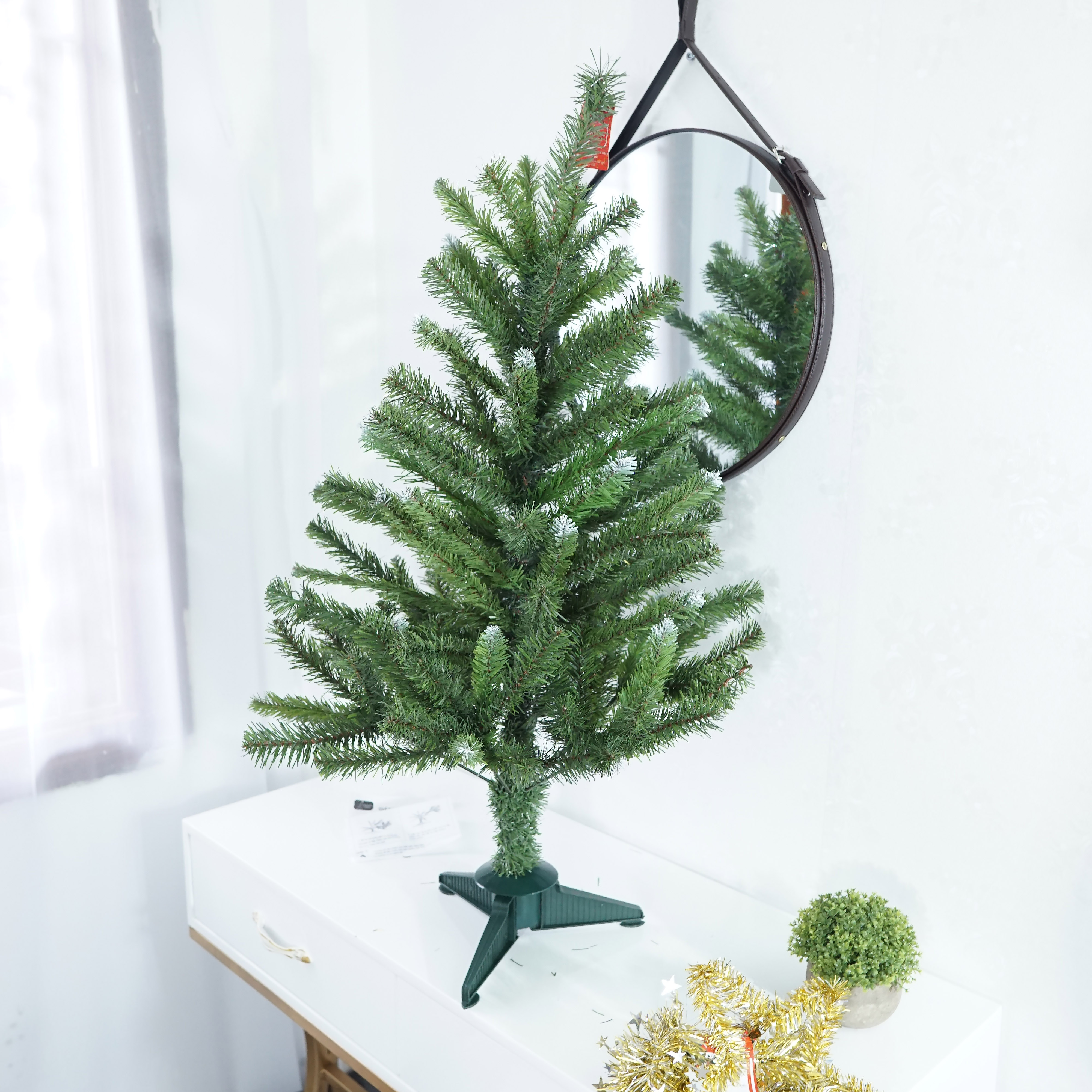 Cây thông Noel cao 90cm trang trí cực đẹp tặng dây sao đầu cành và 2 dây kim tuyến