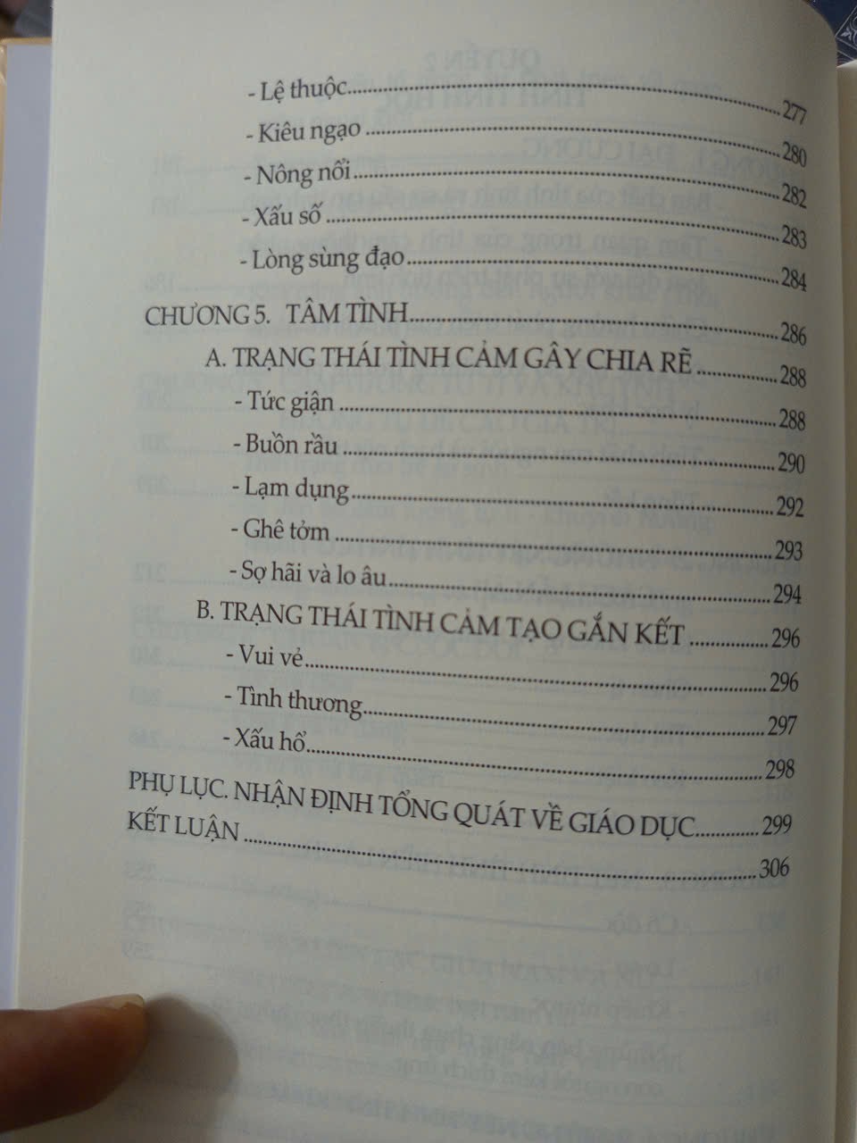 ￼Sách BÌA CỨNG - Tìm Hiểu Nhân Tính - KM249
