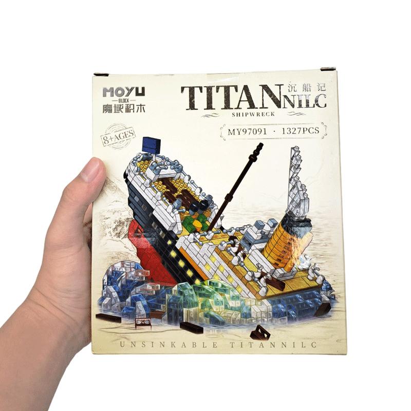 Đồ Chơi Lắp Ráp Mô Hình Tàu Titanic Tình Yêu Bất Diệt - Moyu 97091 (1327 Mảnh Ghép)