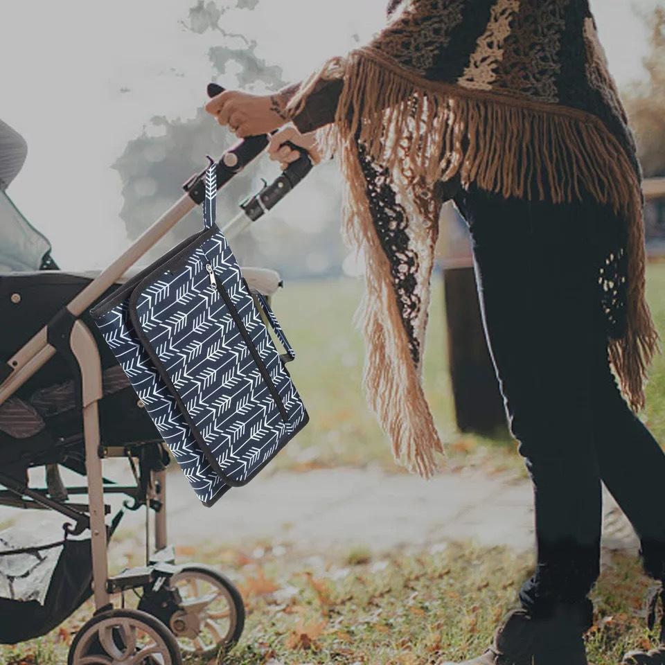 Đóng gói trên đường, tã di động em bé với gối và không gian lưu trữ không thấm nước thoải mái, tã có thể giặt có thể giặt cho trẻ sơ sinh và trẻ mới biết đi