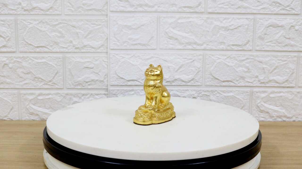 Tượng mèo bằng đồng mạ vàng 24K