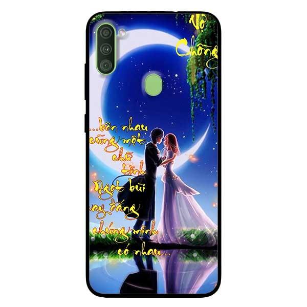 Ốp lưng dành cho Samsung Galaxy A11 mẫu Thư Pháp Vợ Chồng Ôm Nhau