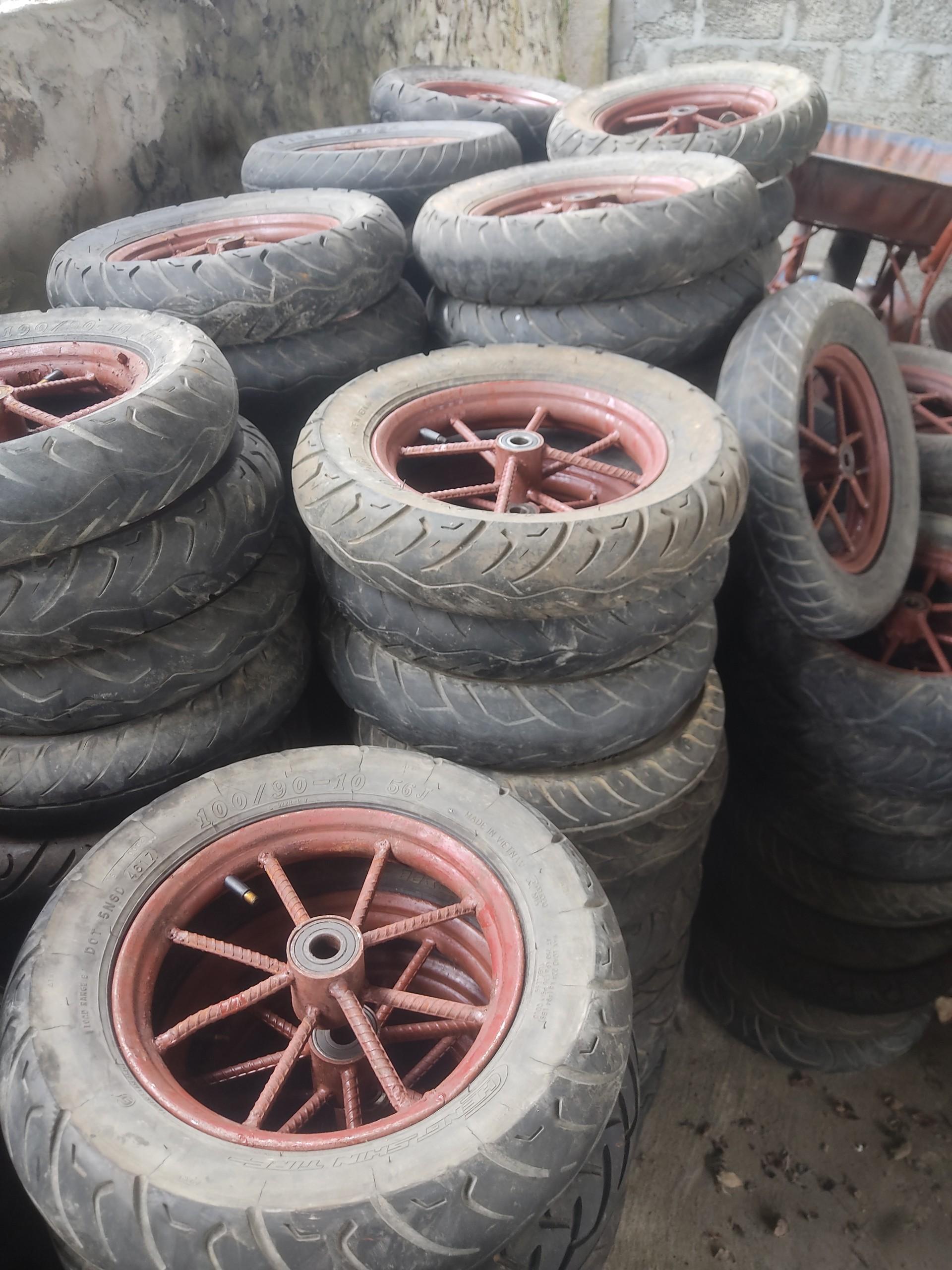 Bộ Bánh Xe Rùa Xăm Mới 8 nan 6203 Hoặc 6204 BanhXeCaoSu