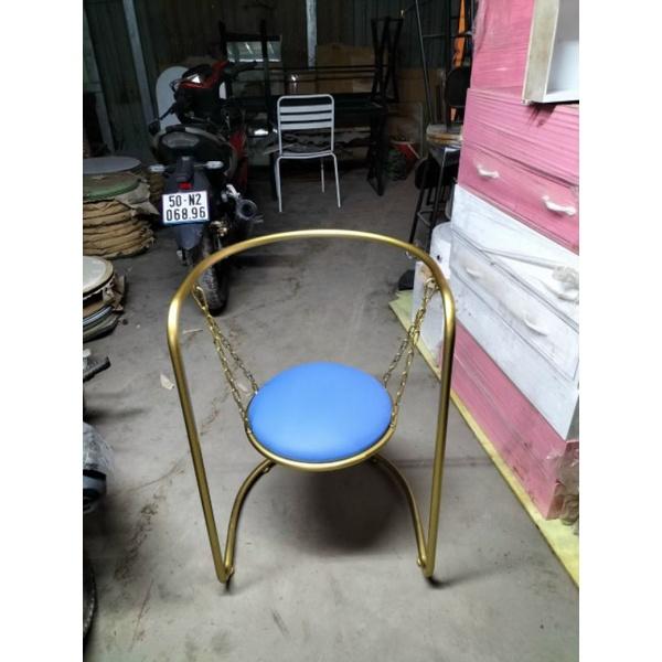 Ghế Xích Đu Độc Lạ