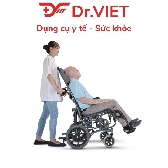 Xe lăn VIP 515 sử dụng công nghệ tilt-in- space giúp thư giãn, giảm loét, chống trượt về trước. Nâng được thành tay, để chuyển người bệnh từ giường  sang xe, không cần bế bổng