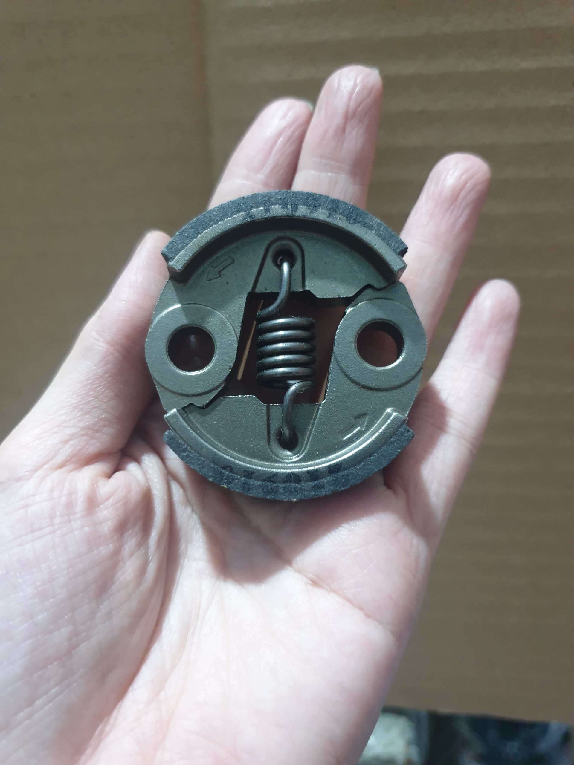 BỐ CÔN MÁY CẮT CỎ 260. CÔN SỐ - ĐEN