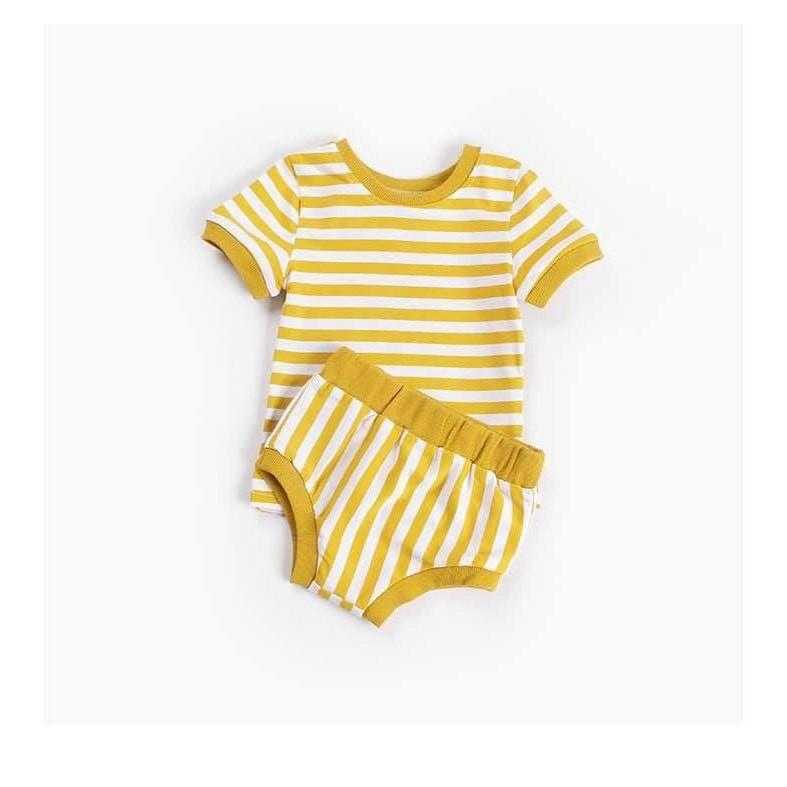 Bộ chip kẻ cho bé gái