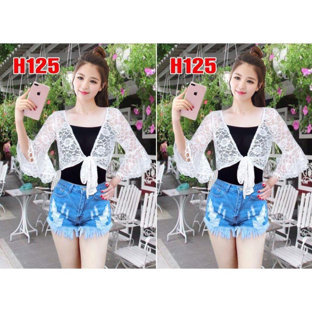 Aó khoác thời trang ren tay loe trắng
