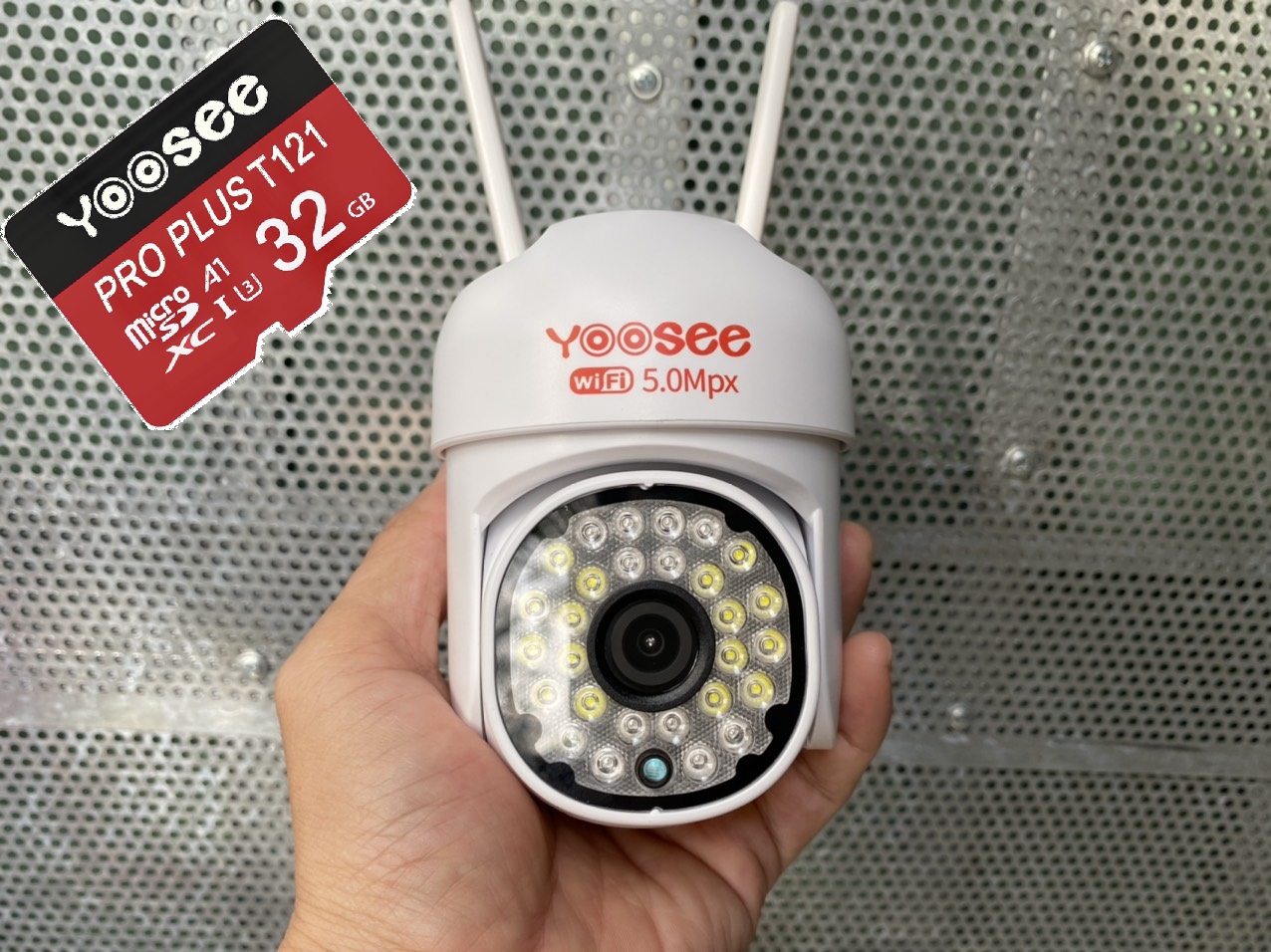 Camera IP Wifi Ngoài trời Yoosee PTZ 2 Râu FullHD 1080P 6 LED trợ sáng, 4 LED hồng ngoại, đàm thoại 2 chiều, hỗ trợ xoay 350 độ - hàng chính hãng