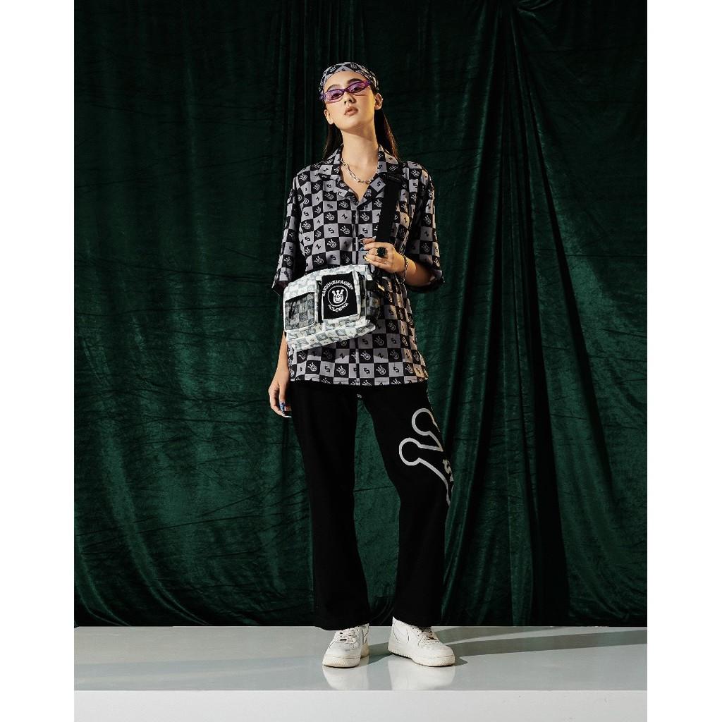 Túi Đeo Chéo Nam, Nữ Họa tiết Checkerboard SAIGON SWAGGER SGSxClownZ Joke Bag