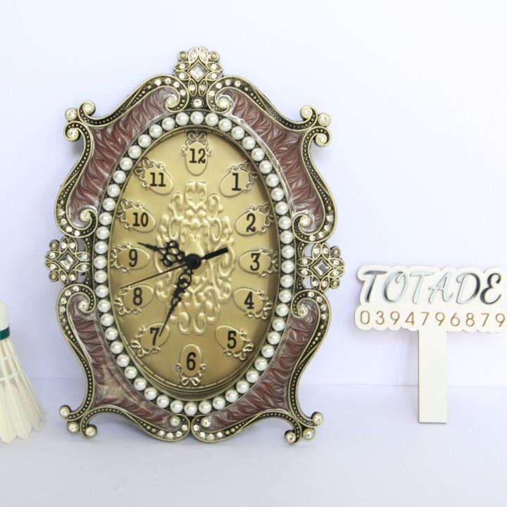 Đồng hồ để bàn phong cách quý tộc - Kiểu dáng Châu Âu cổ điển - Khung kim loại mặt kính - GCL0009