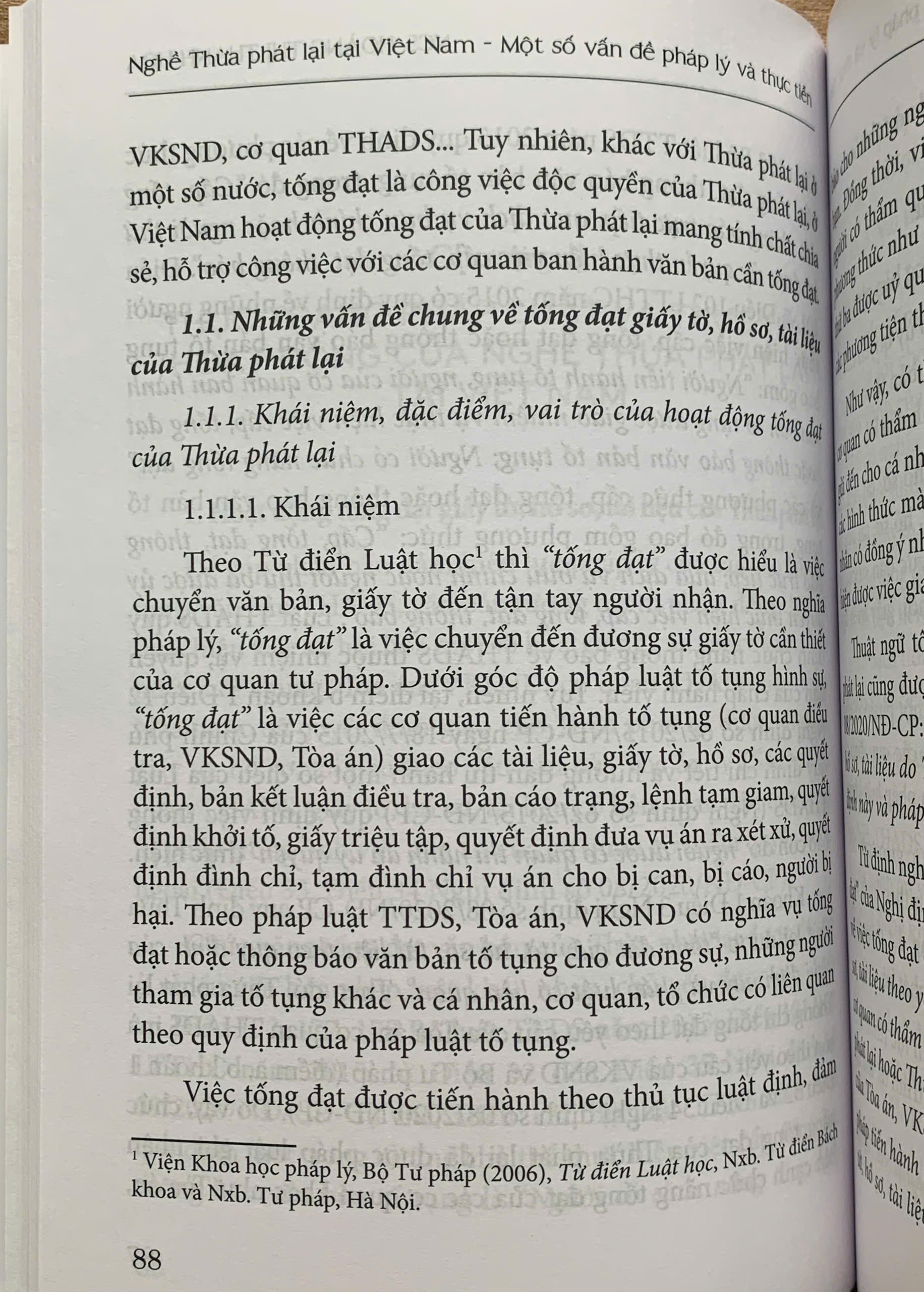 Nghề Thừa phát lại tại Việt Nam – Một số vấn đề pháp lý và thực tiễn (Tái bản lần thứ nhất)
