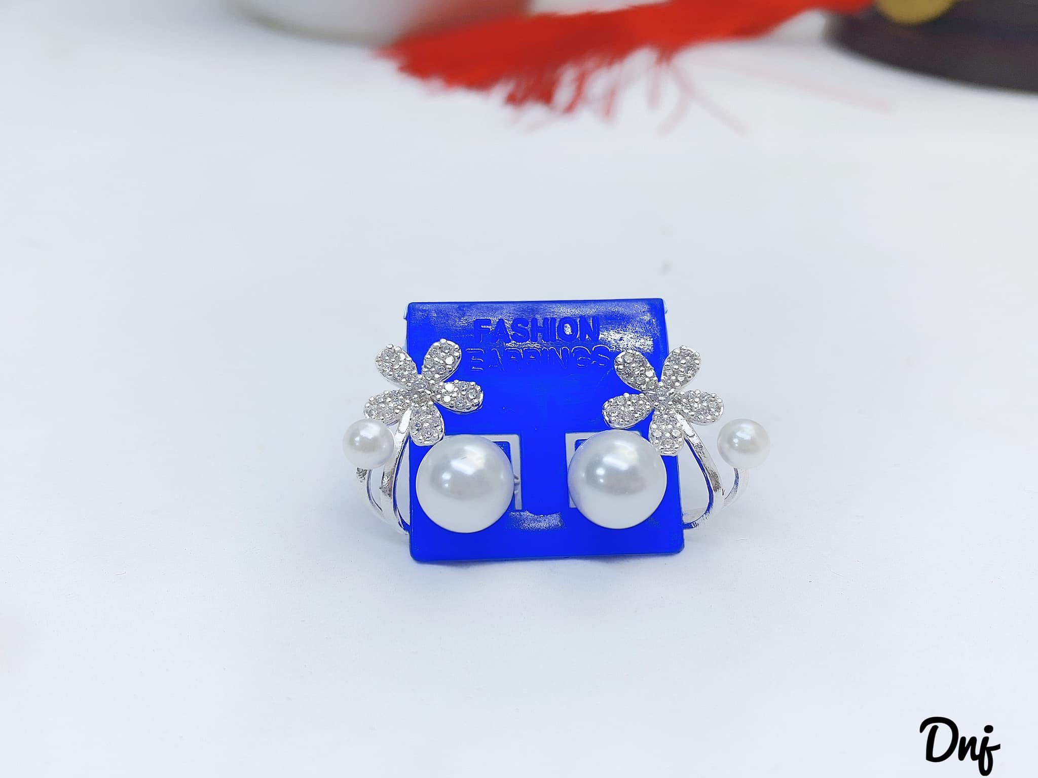 Bông tai bạc thời trang chất liệu bạc MS074