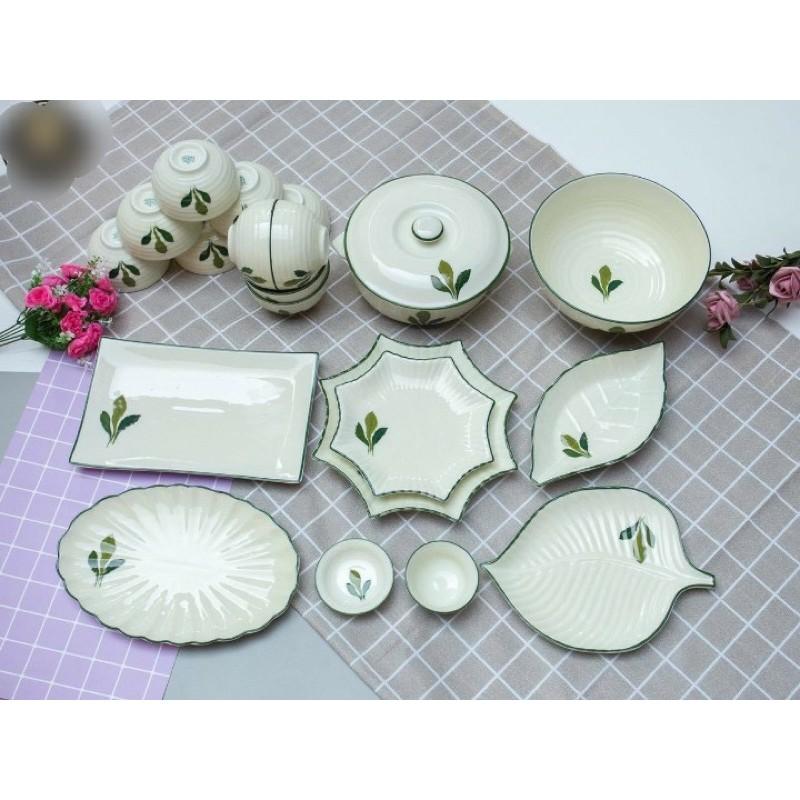 Bộ bát đĩa men kem, họa tiết Lá me, hoa sen nâu