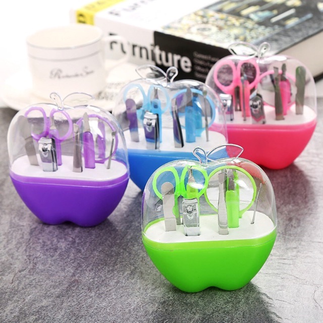 Bộ Dụng Cụ Bấm Móng Tay Hình Quả Táo 8 Món