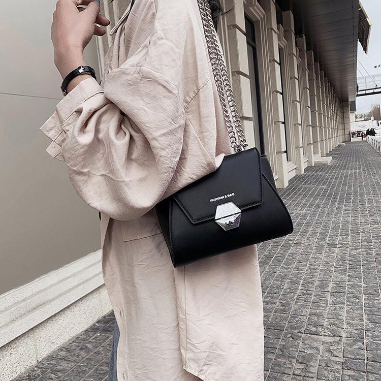 RE BAG Túi xách nữ đi tiệc sang chảnh Mã T11