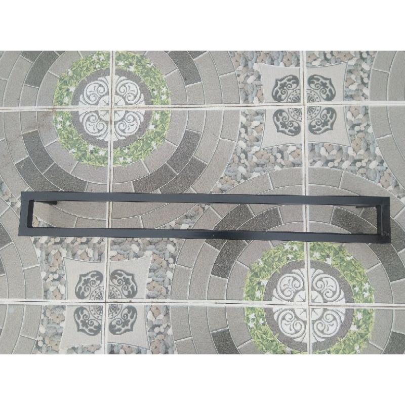 Kệ thép kê chậu cây ban công. Dài 80cm. Rộng 10cm. Cao 15-20-25cmcm. Hộp thép 20x20mm