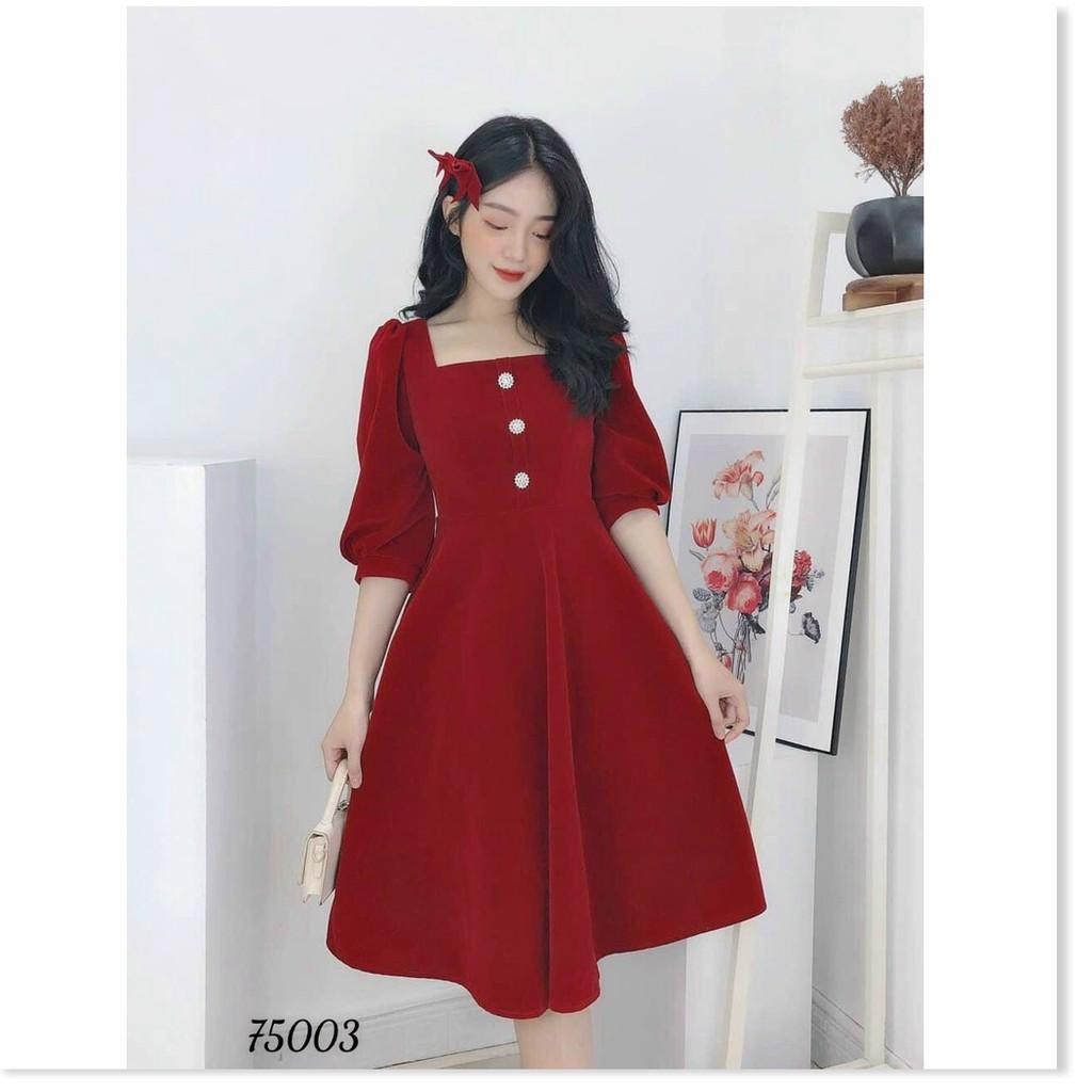ĐẦM ĐỎ,CỔ VUÔNG,