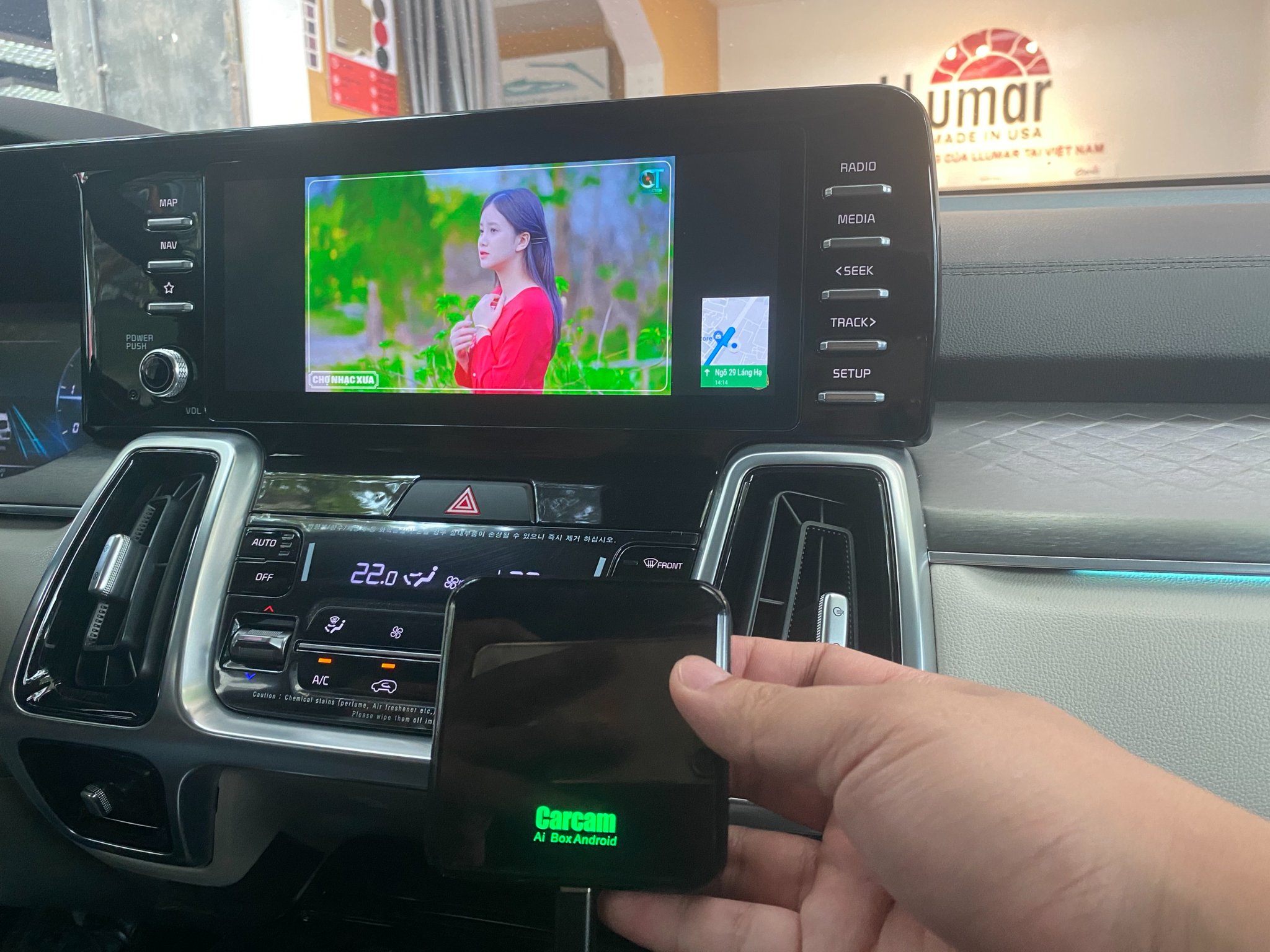 Carplay Box AI Carcam Biến Màn Hình Zin Thành Màn Android Chỉ Cắm USB