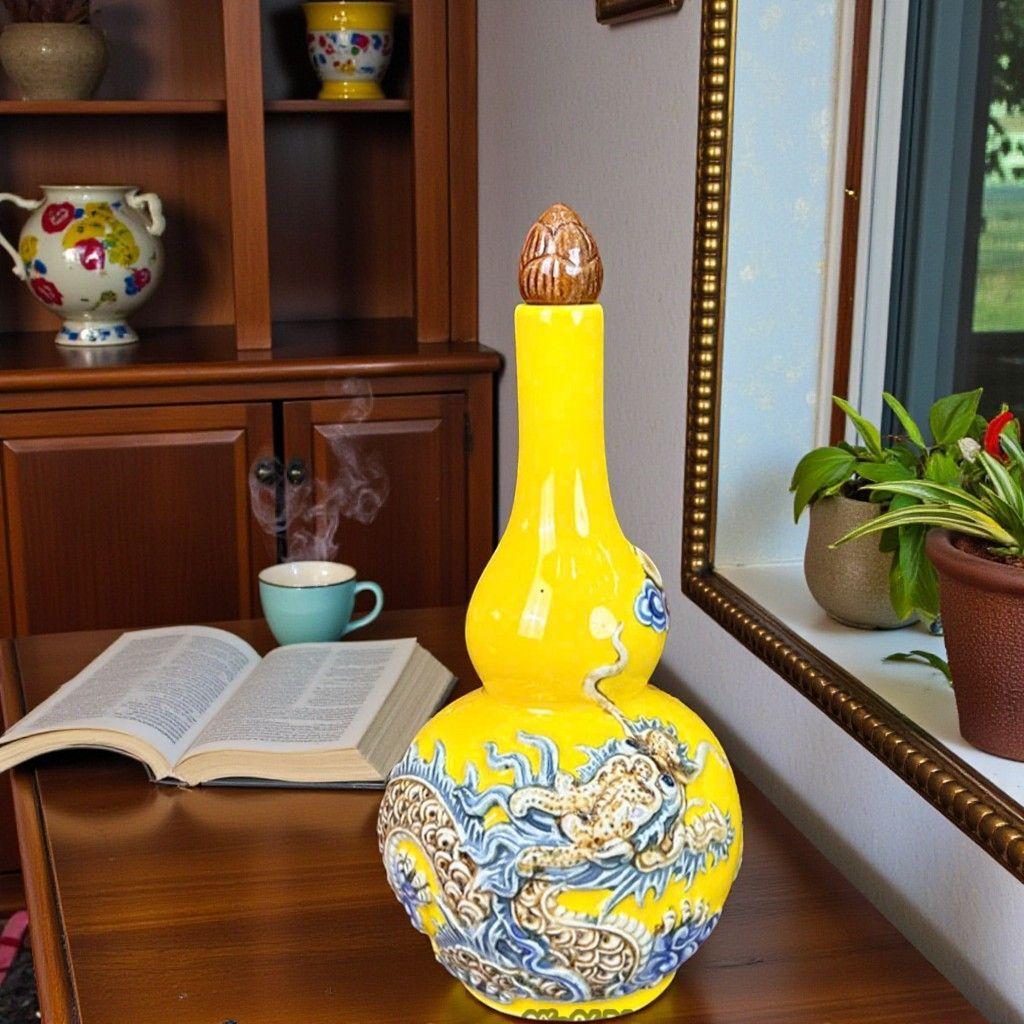 Nậm Rượu Đắp Nổi Bát Tràng Men Vàng RỒNG VIỆT –Trang Trí Bàn Thờ Gia Tiên, Thần Tài, Gốm Bát Tràng