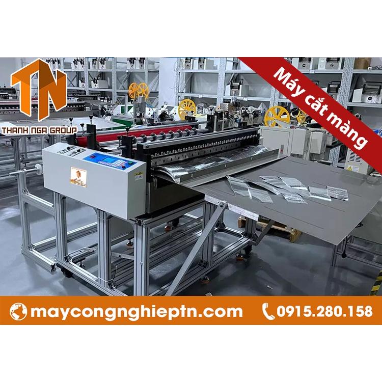 Máy cắt ngang và dọc màng PVC tự động