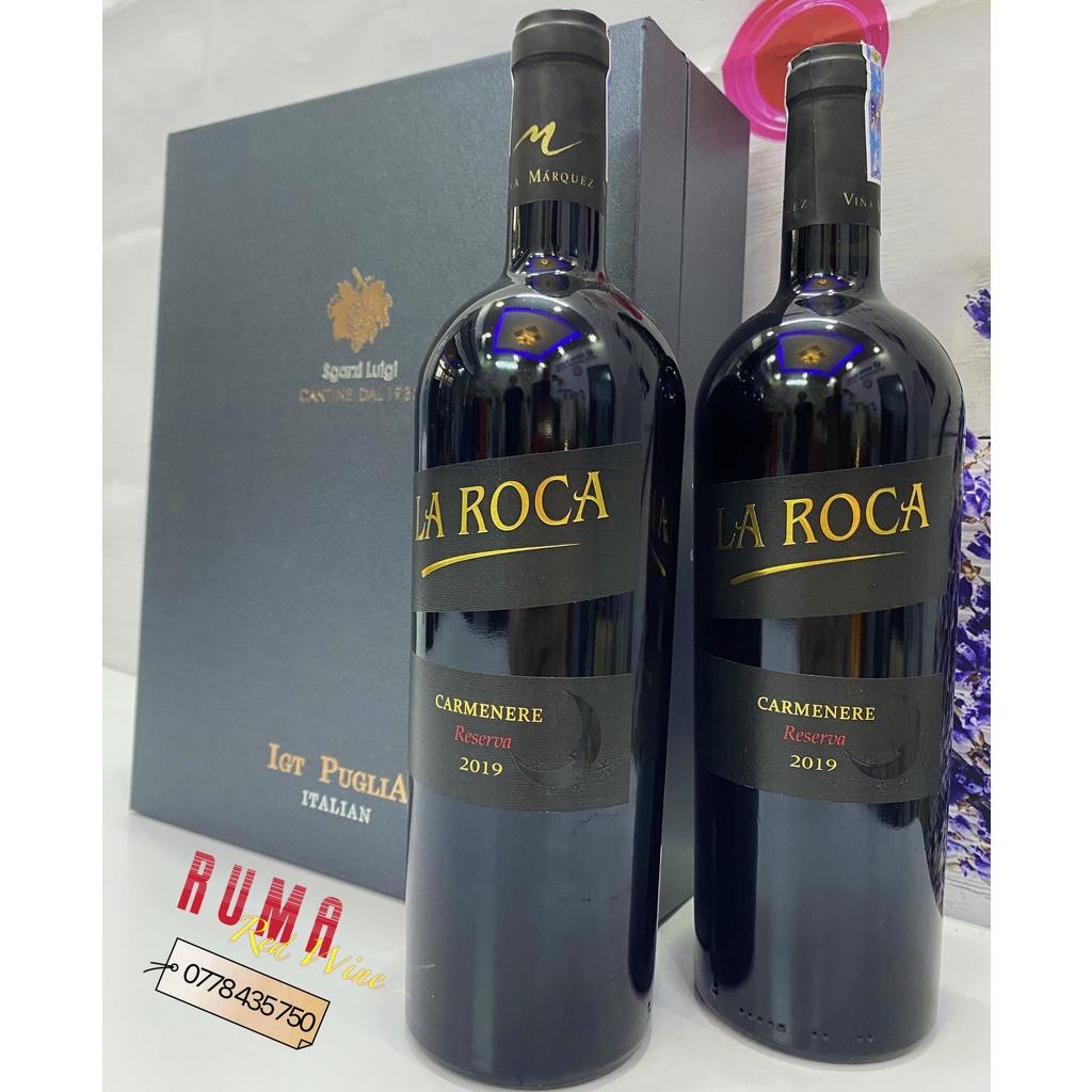 Set quà tặng hộp 2 chai rượu vang Chile La Roca Reserva kèm bộ phụ kiện