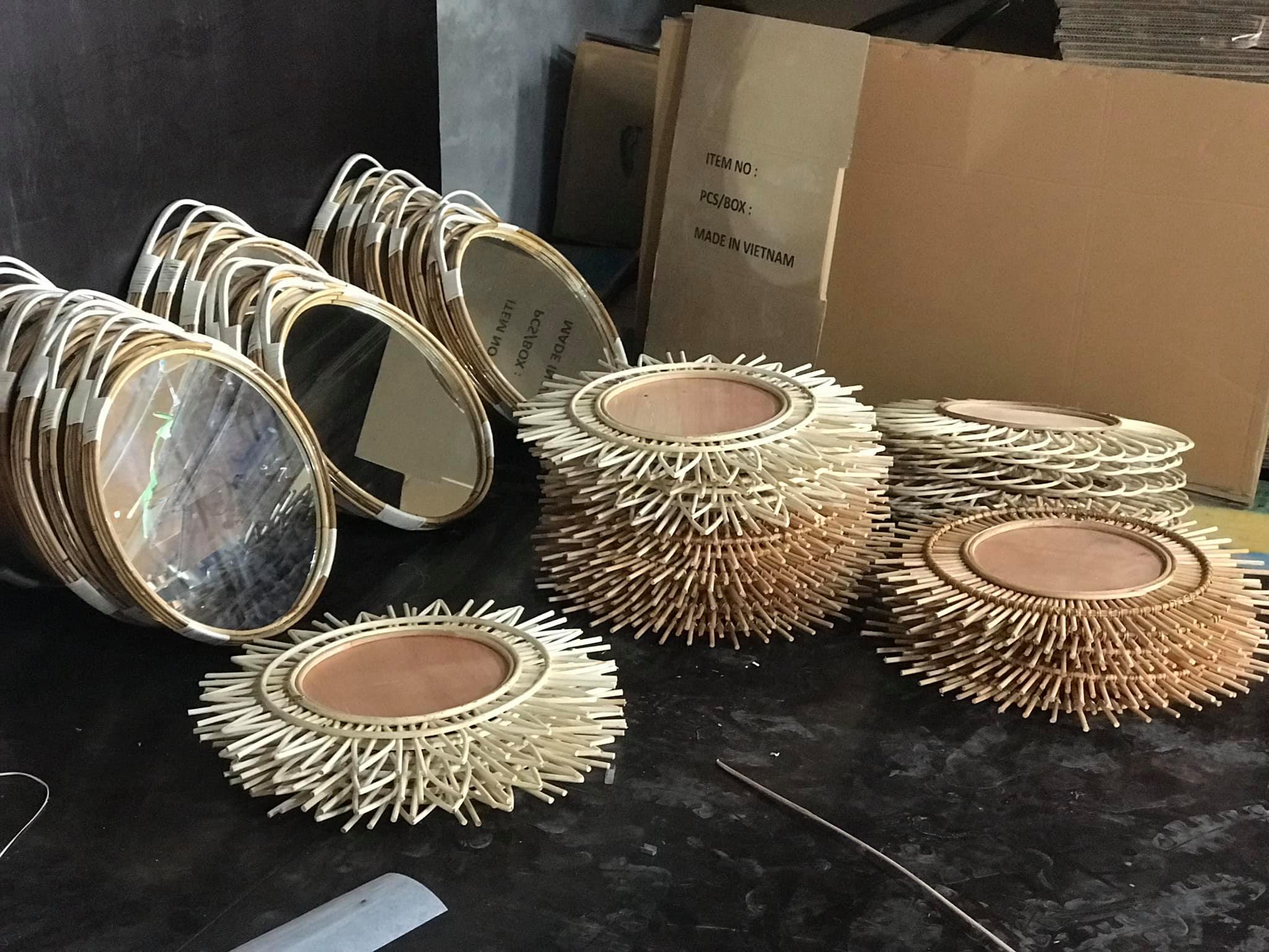 Gương Mây Tre Treo Tường Mặt Trời GMT04- Sản Phẩm Mây Tre Tự Nhiên, Trang Trí Nhà Cửa, Quán Cà Phê, Cửa Hàng Mới Lạ, Độc Đáo, Quà tặng Tân Gia