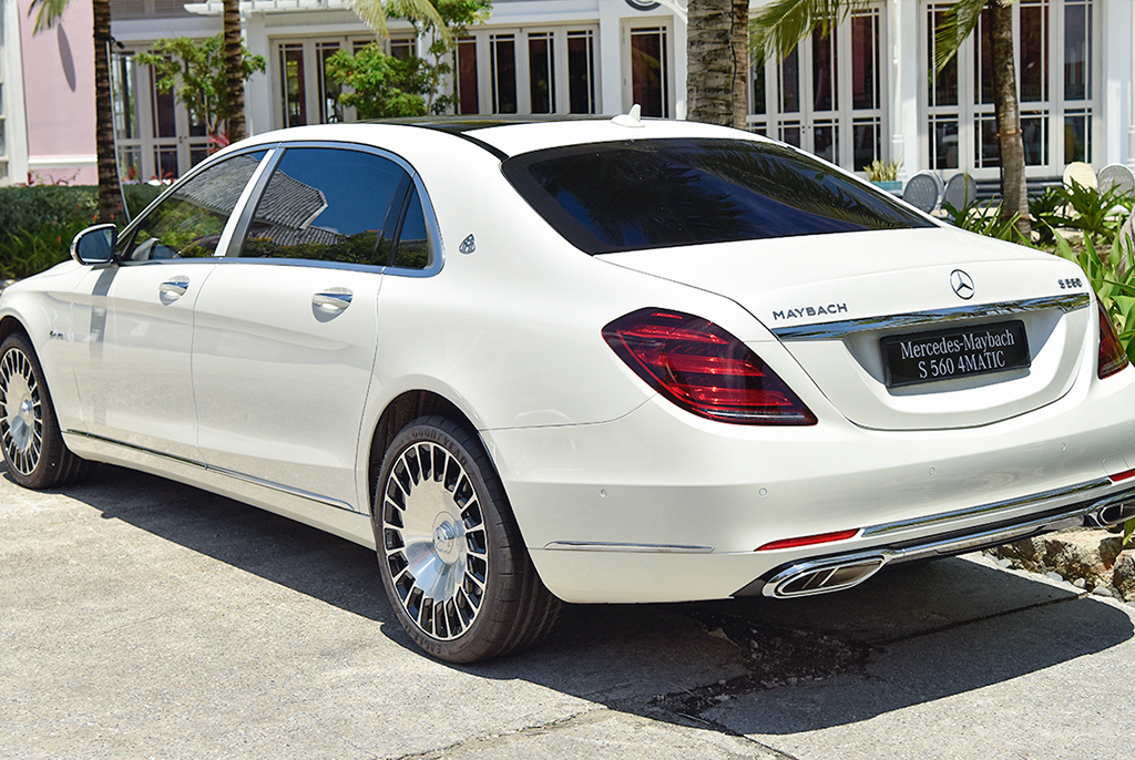 Decal tem chữ S560 dán đuôi xe ô tô Mercedes Maybach