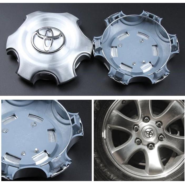 Logo chụp mâm, ốp lazang bánh sau xe ô tô Toyota Land Cruiser Prado TY-038