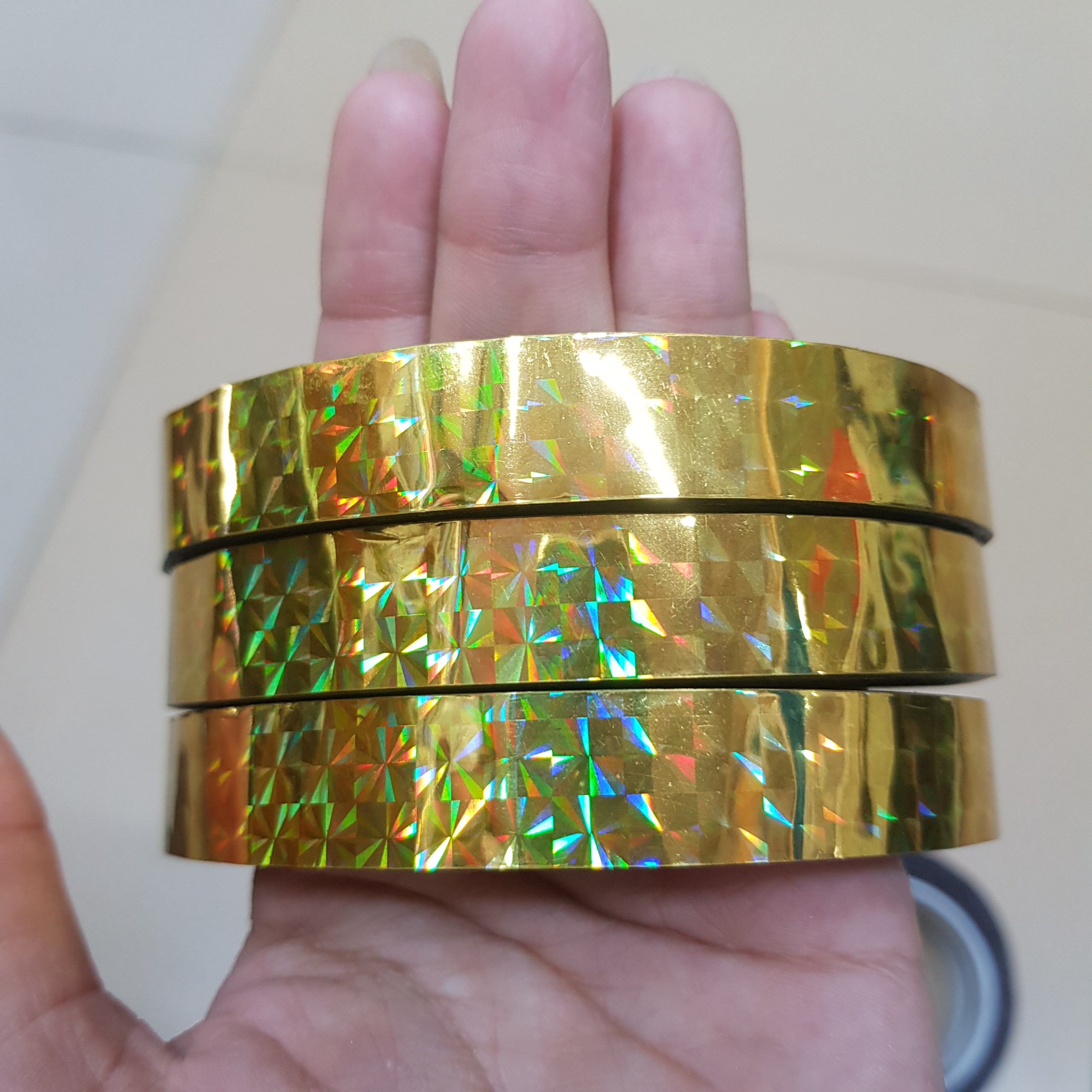 BĂNG KEO KIM TUYẾN DÁN HỘP