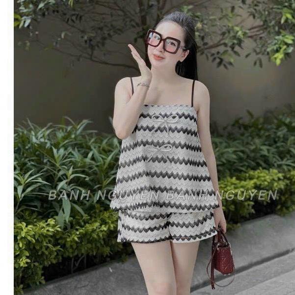 Set bộ nữ, áo hai dây kèm quần short chất vải thoải mái Trendy Clothing