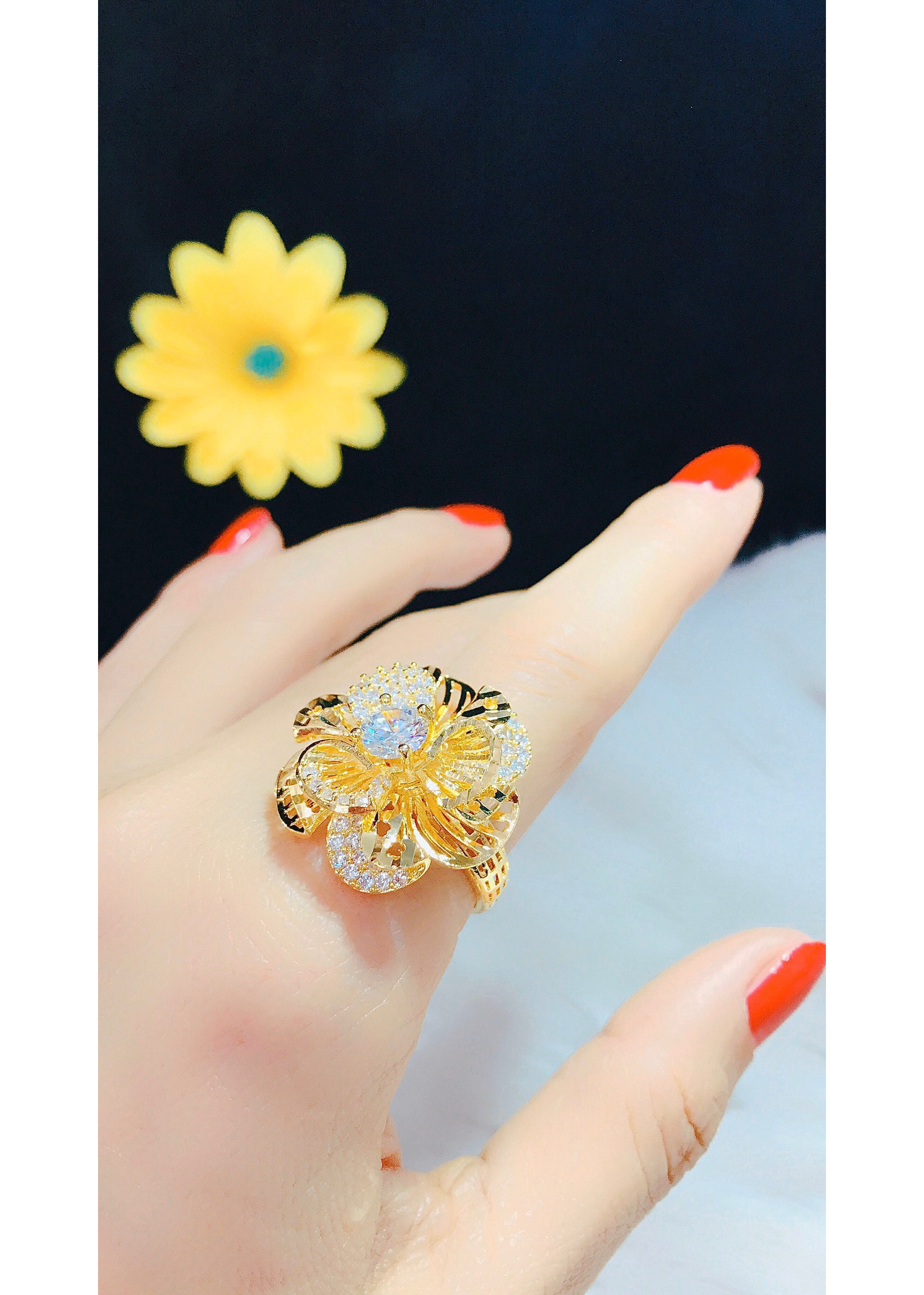 Nhẫn nữ hoa xoáy mạ 18k cao cấp E706