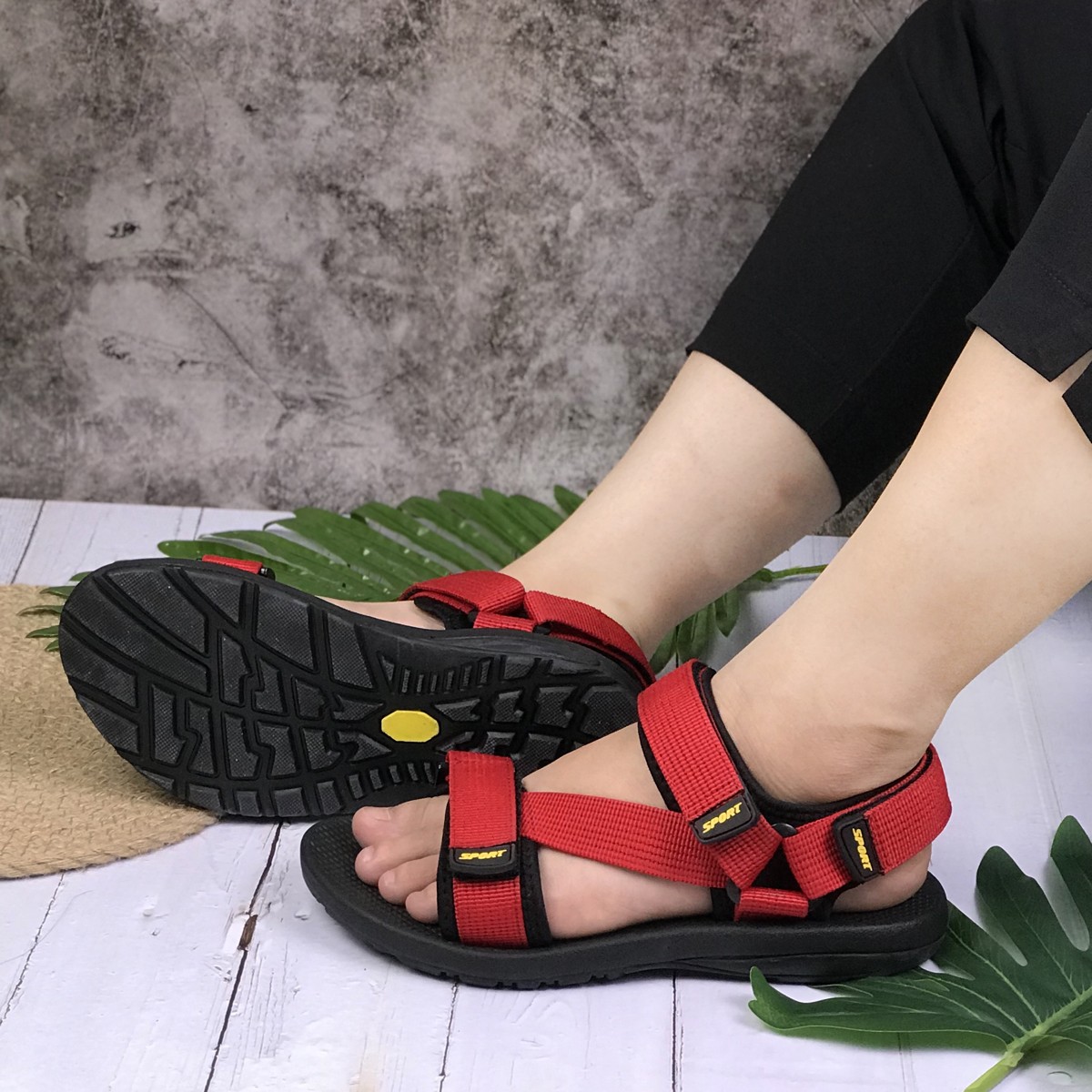 Sandal nữ học sinh quai dù hiệu Rova RV872